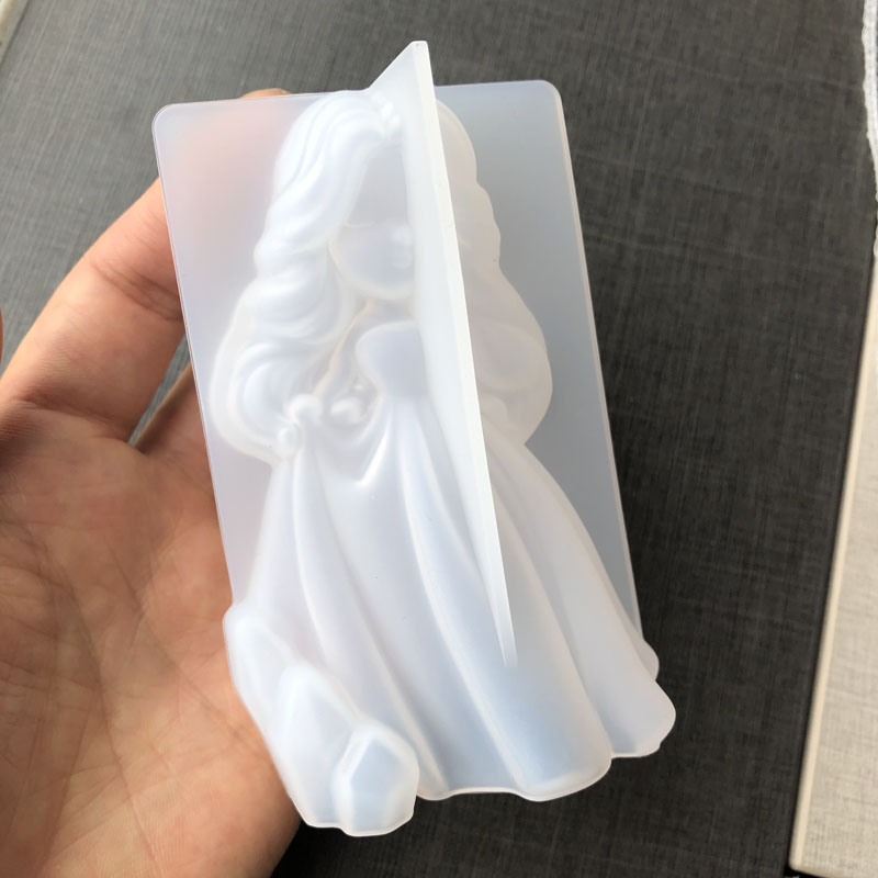 3D süße Prinzessin Silikon Ker – Soap Making Equipment Bewertung und Preis