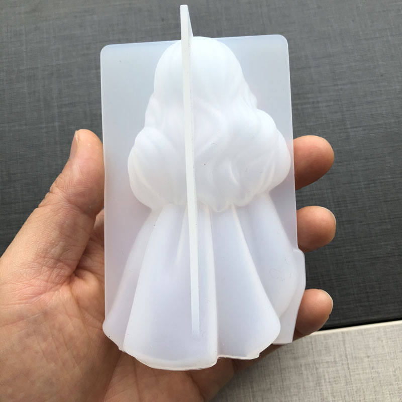 3D süße Prinzessin Silikon Ker – Soap Making Equipment Bewertung und Preis